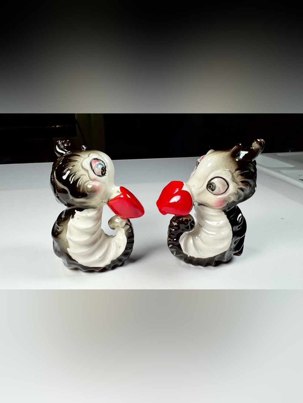 Very Rare 50s Era Anthropomorphic Artmark (?) Seahorses Salt & Pepper Shaker Set